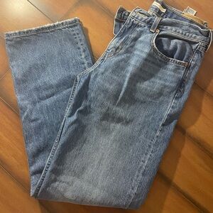 Levi’s women’s low profile jeans size 28